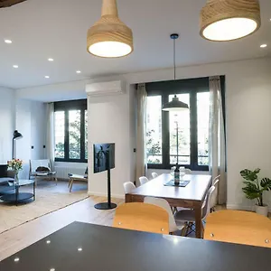 Cantabric Plaza / Iberorent Apartment San Sebastian